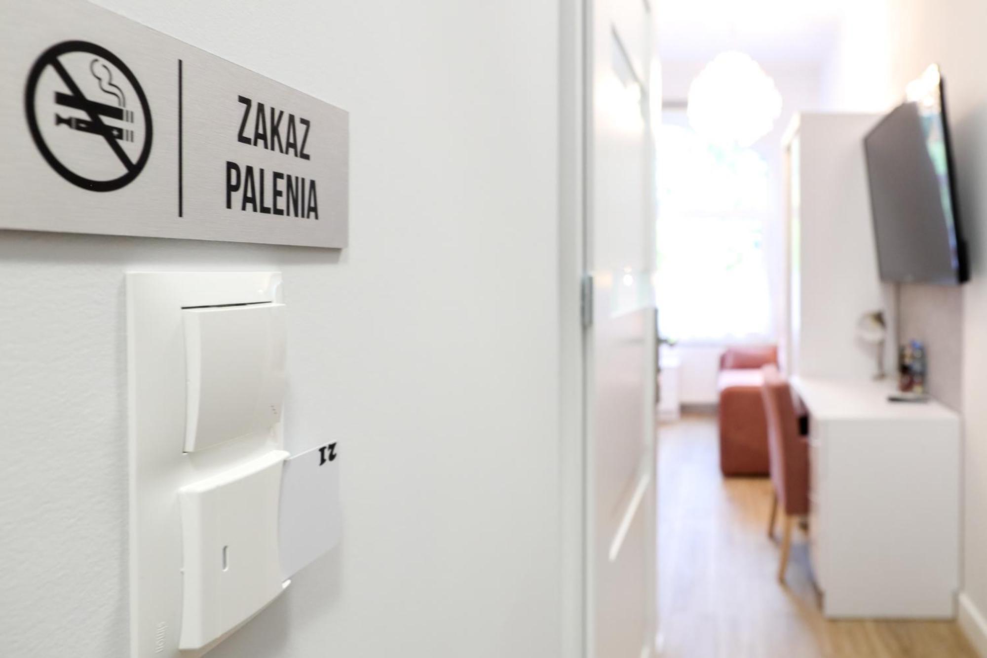 Dworek Rozany Hotel & Restauracja Namysłów Eksteriør billede
